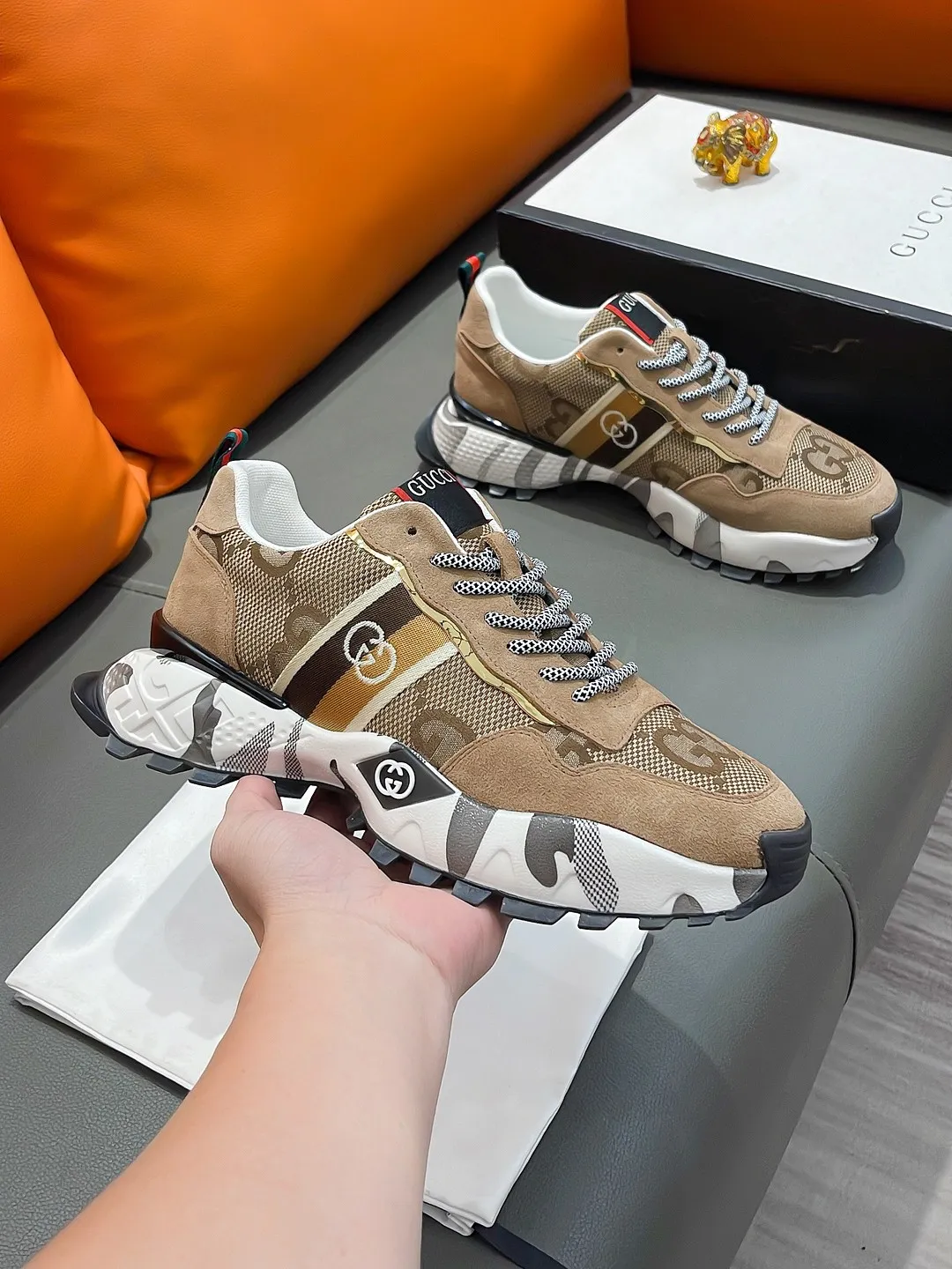 Men's shoes GUCCI "Gucci" P440 Regular size: 38-44 (casual shoes) Product materials: Selected cowhide upper, soft sheepskin lining; original outsole.